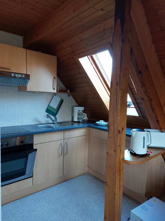 Dachgeschosswohnung Mit Burgblick In Kues Bernkastel-Kues Exterior photo